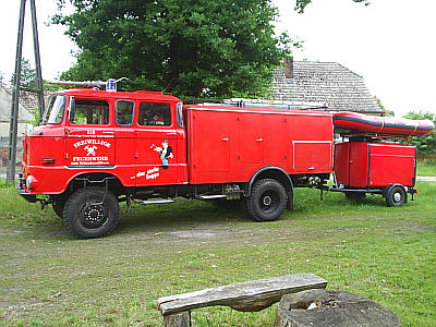 Loeschfahrzeug gro gastrose
