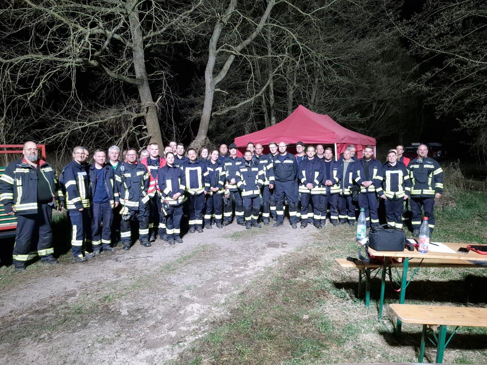Gruppenfoto der Teilnehmer